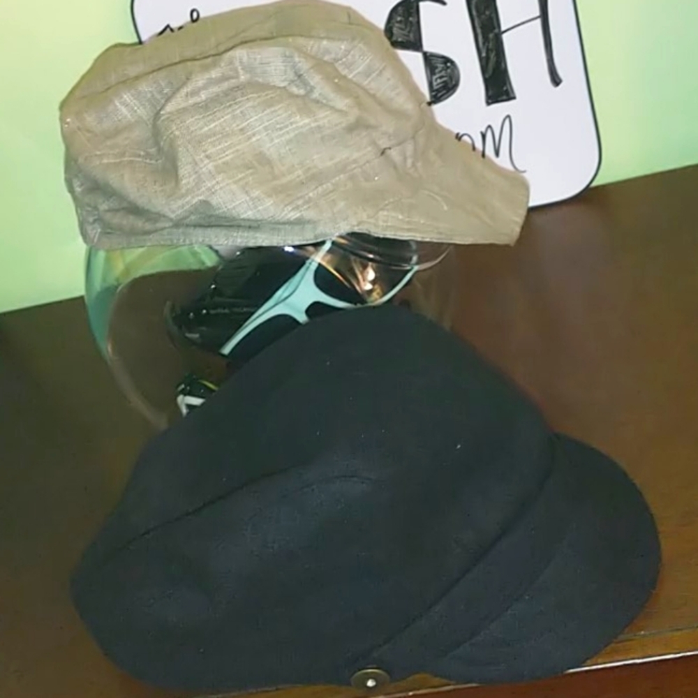 2 Claire's Women's Hats Cadet & Paper Boy